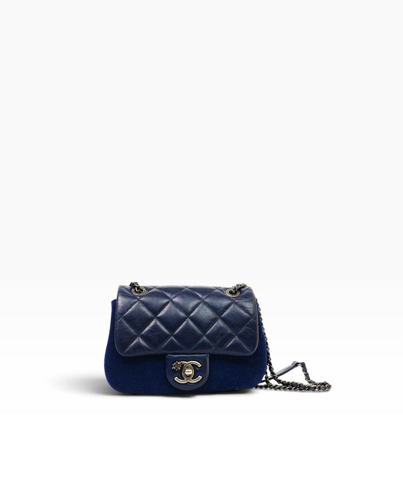 RARE Chanel Paris-Salzburg Edelweiss Flap Bag